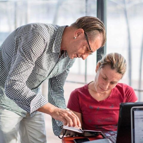 financial-advisor-51 Expert Zendesk Consultancy
